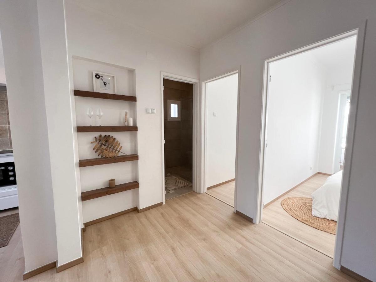 Capitao Ribeiro Surf House Apartman Costa de Caparica Kültér fotó